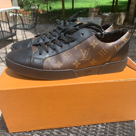 Louis Vuitton sneakers - Picture 4 of 6